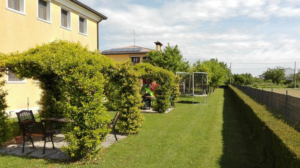 Agriturismo Il Melograno Tessera Exterior foto
